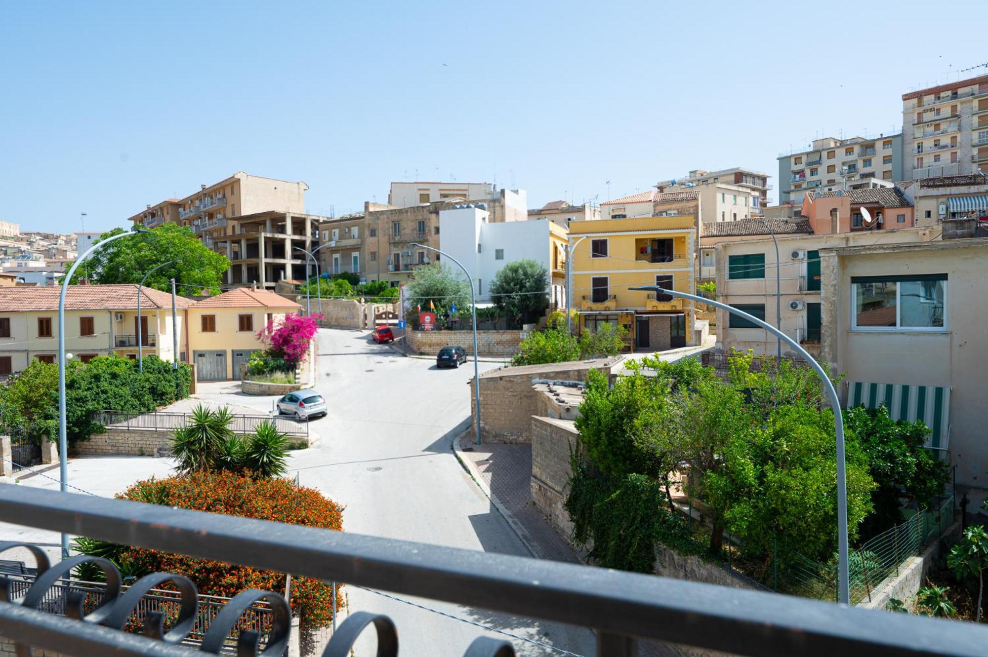 Katamera Guest House Noto Exteriör bild